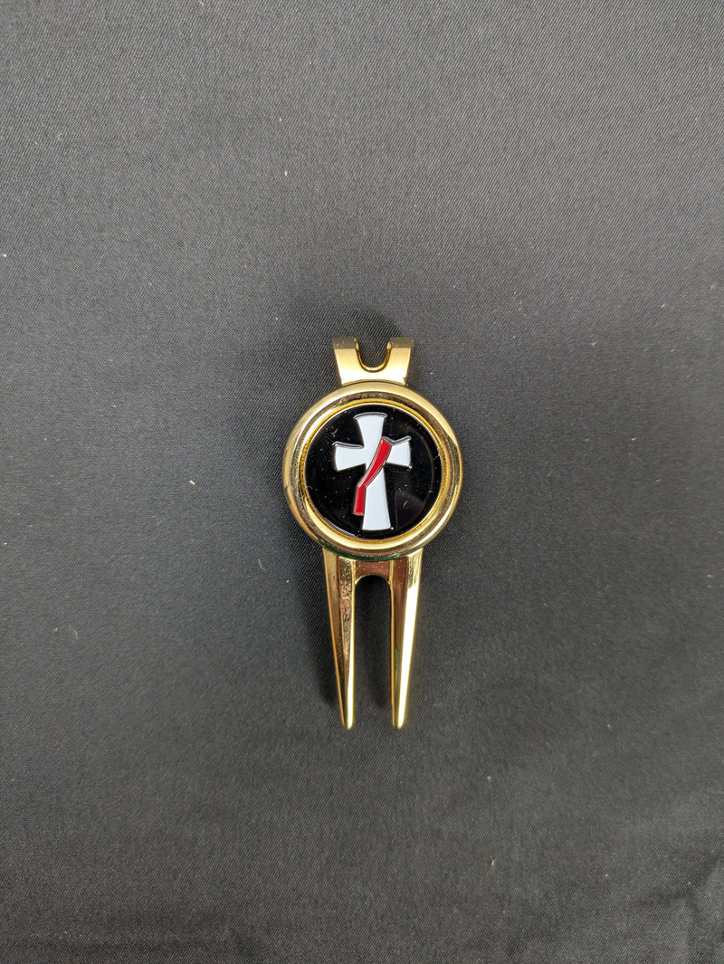 Deacon Cross Golf Divot Repair Piece – Terra Sancta