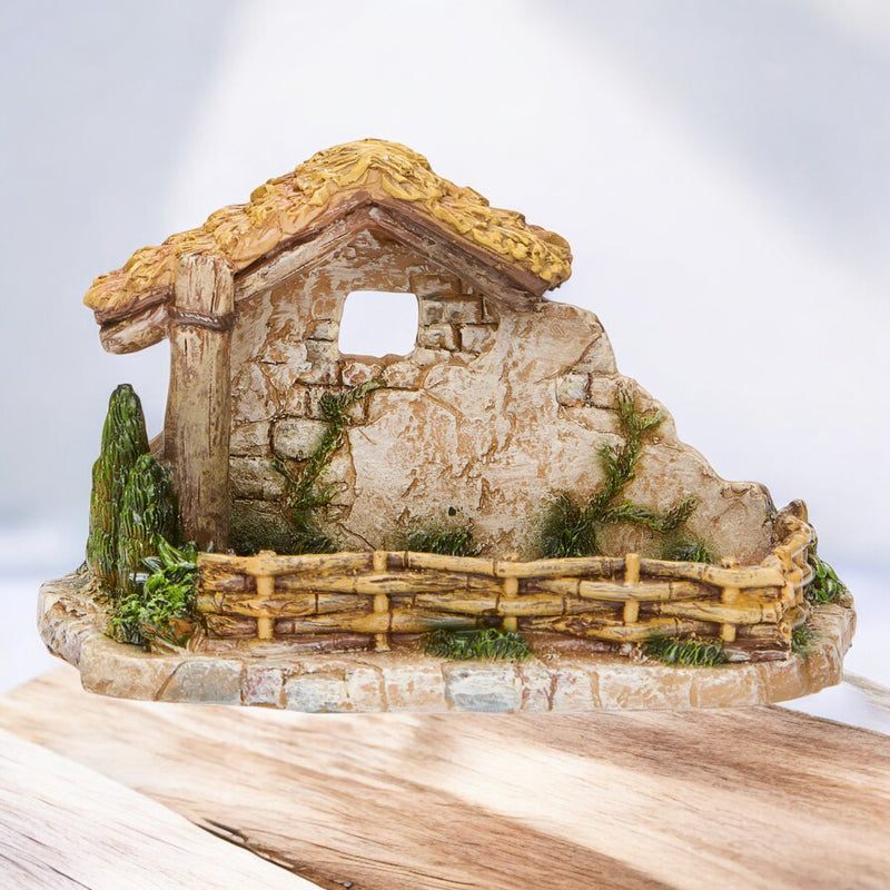 Pig Pen Shelter 4"H
