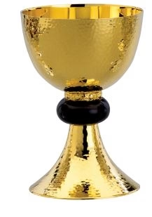 Molina 2748 St. Patrick Hammered Chalice & Bowl Paten, product photograph 1