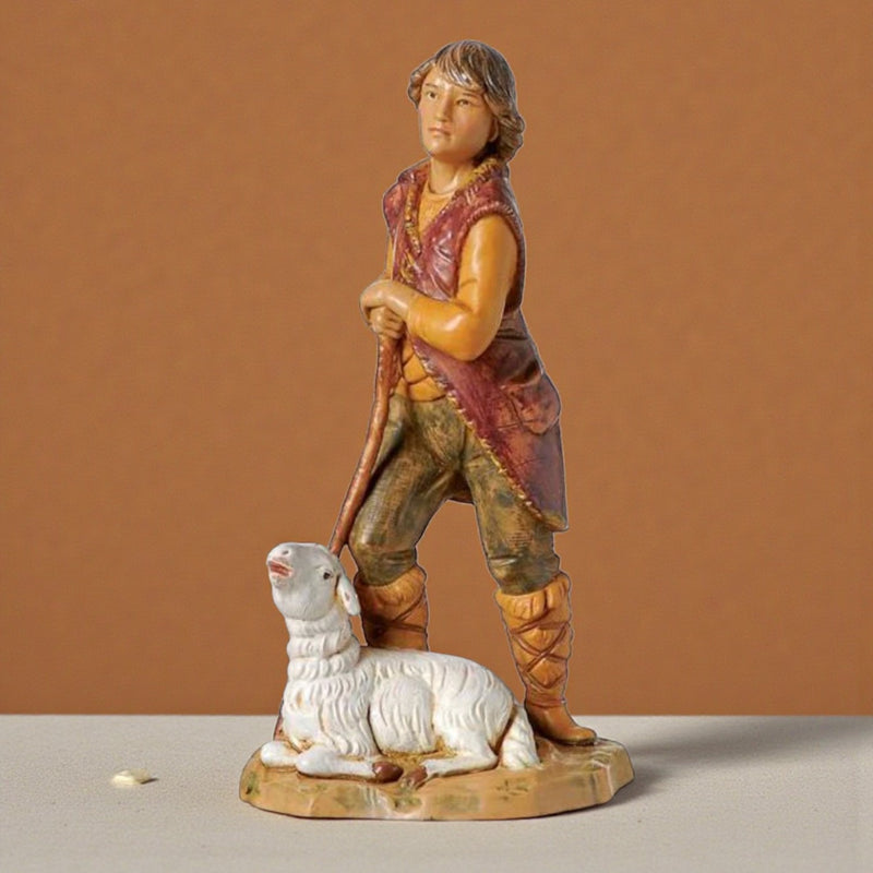 Paul the Shepherd with Sheep 5" Scale