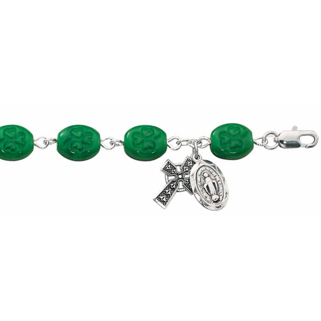 Bracelet - 7.5in Green Shamrock Bracelet Boxed